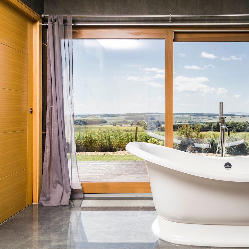 luxe-honeymoon-lodge-scotland