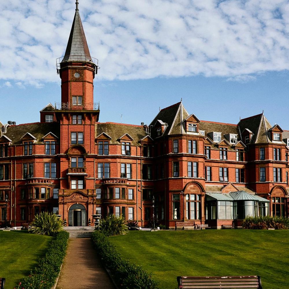 slieve-donard-hotel