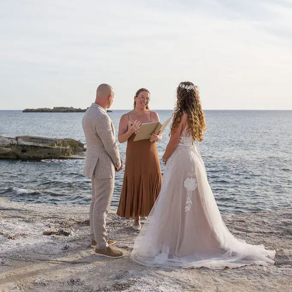 olivia coleman celebrant beach coastal wedding ceremony