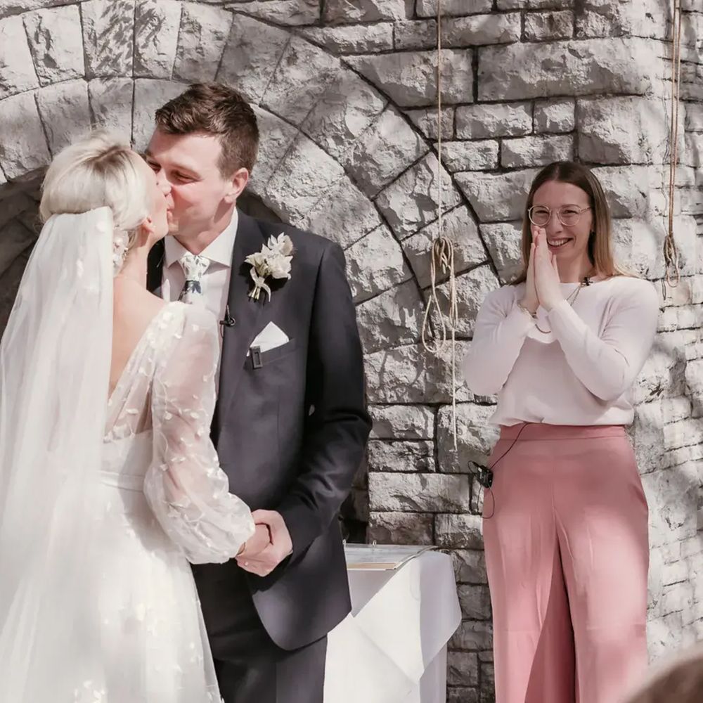 olivia coleman celebrant smiling married couple