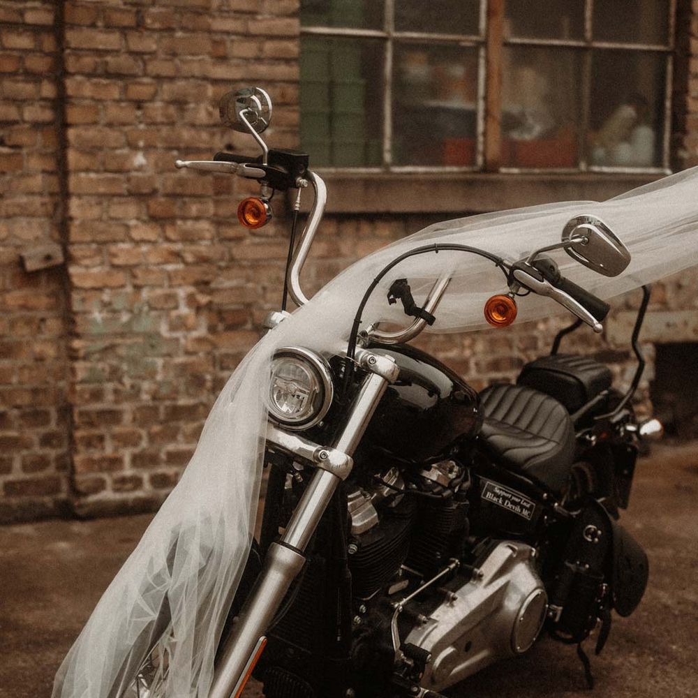 wedding motorbike with veil 