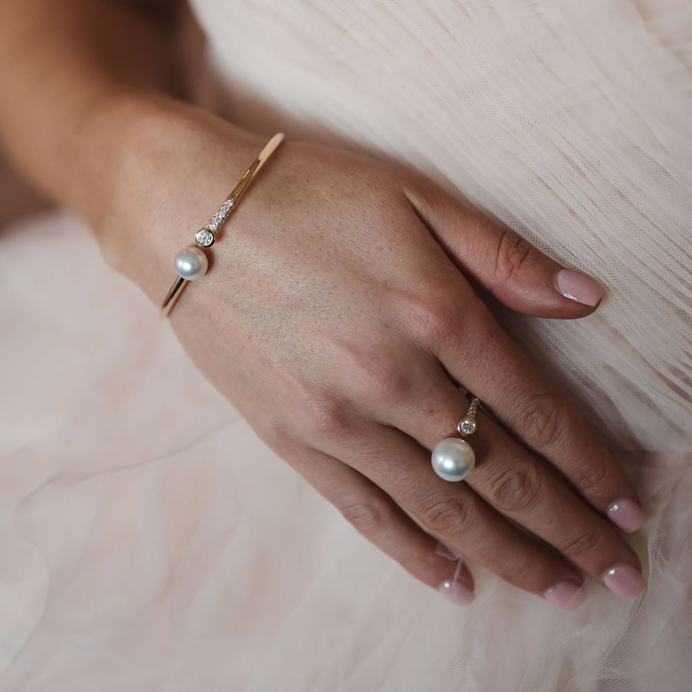 Pearl and gold dainty bracelet and ring