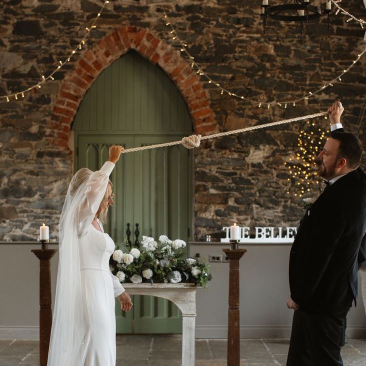 Bride & Groom Tie Knot In Rope For Handfasting Wedding Ceremony Ritual