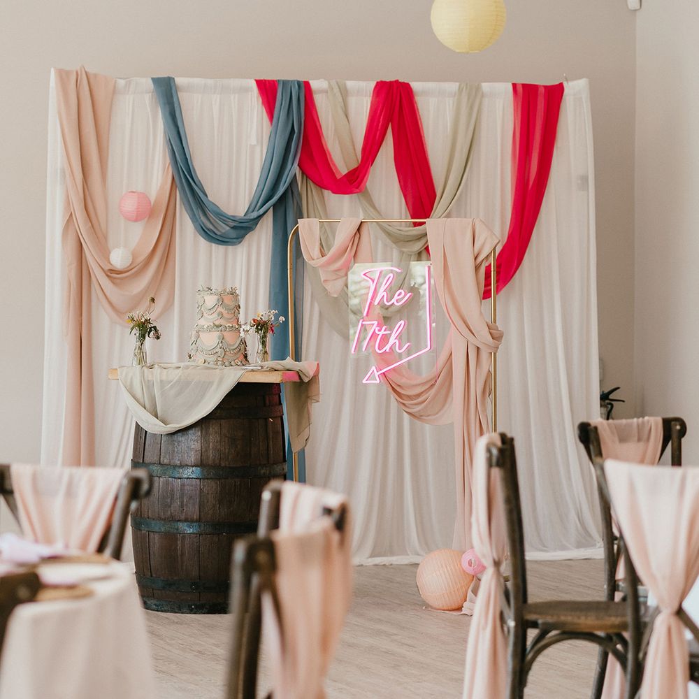 bright-drapery-for-cake-backdrop