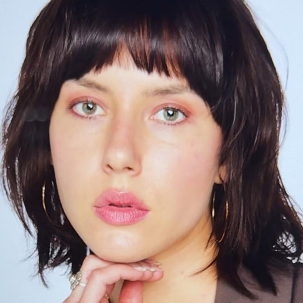 short-brown-hair-cut-with-bangs