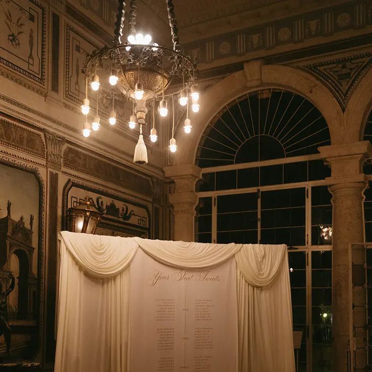 Luxury White Drapery For Wedding Seating Chart Signage