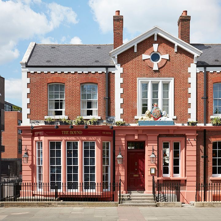 The Hound wedding venue in Chiswick