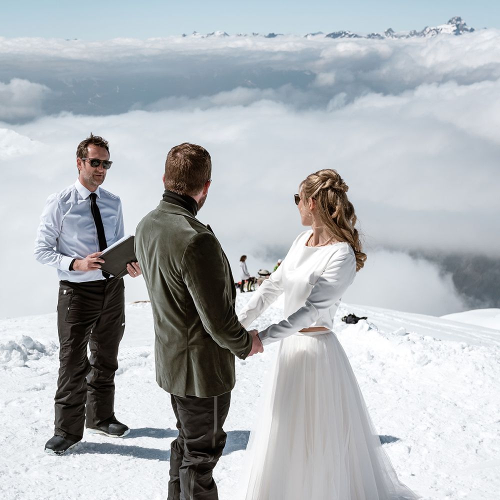 summit-in-french-alps-outdoor-wedding-ceremony