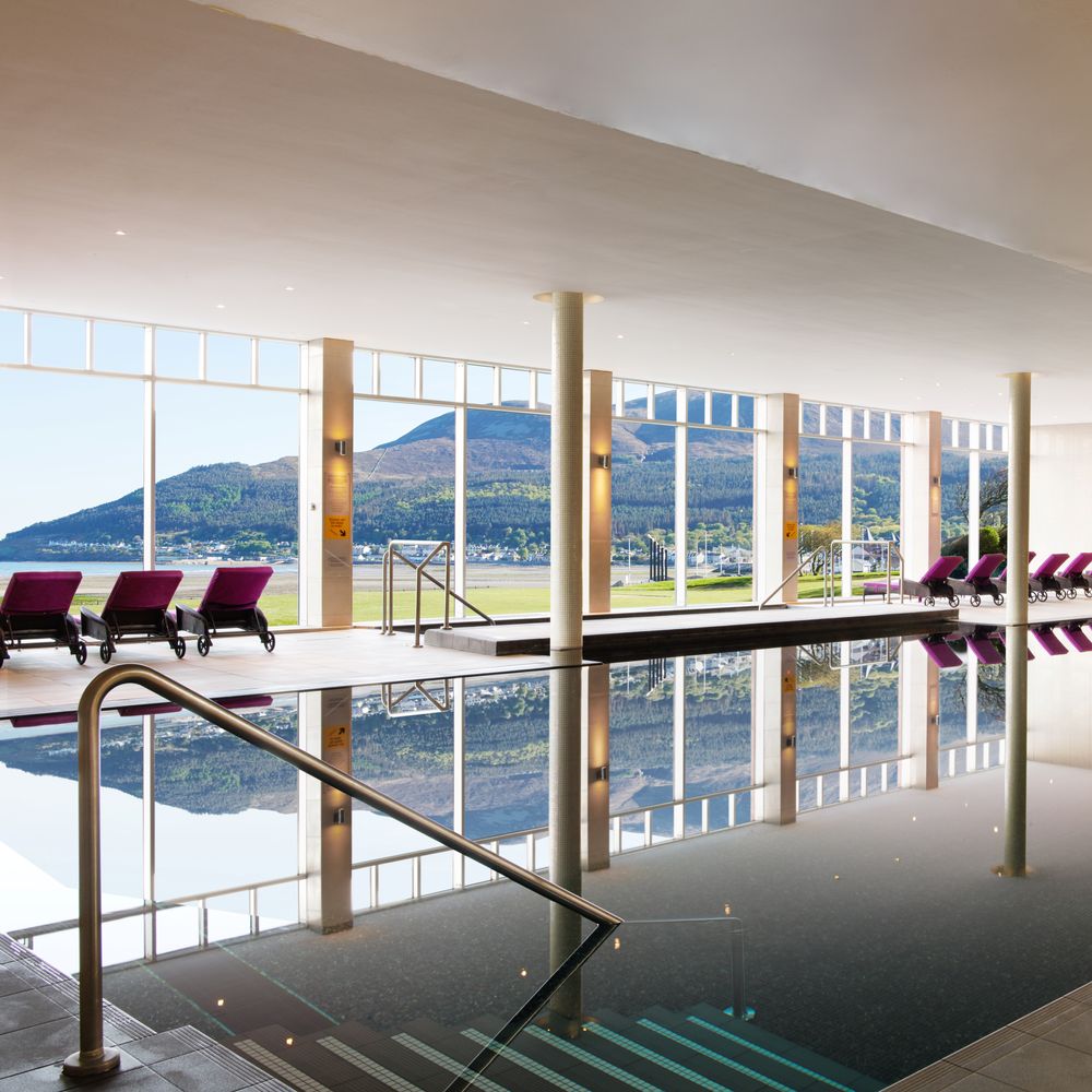 Thermal swimming pools