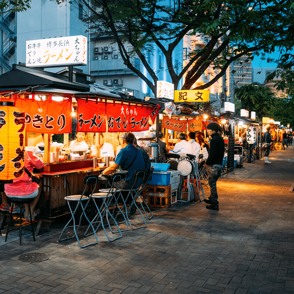 street food vendors in Japan