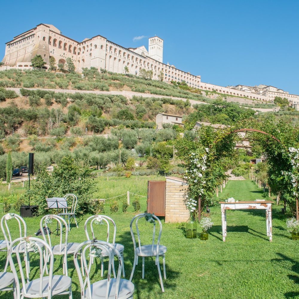 Borgo Antichi Orti Assisi Wedding Arch