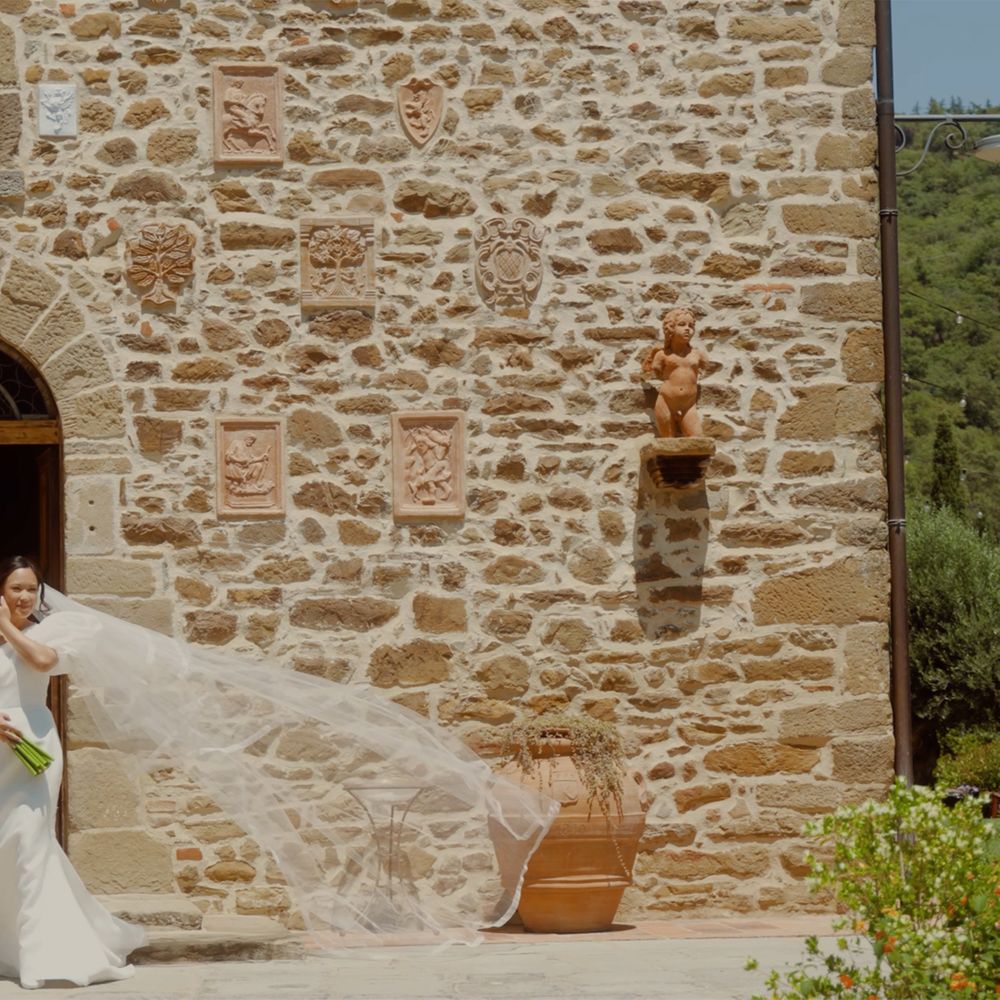bride veil floating in wind videography soma filmes