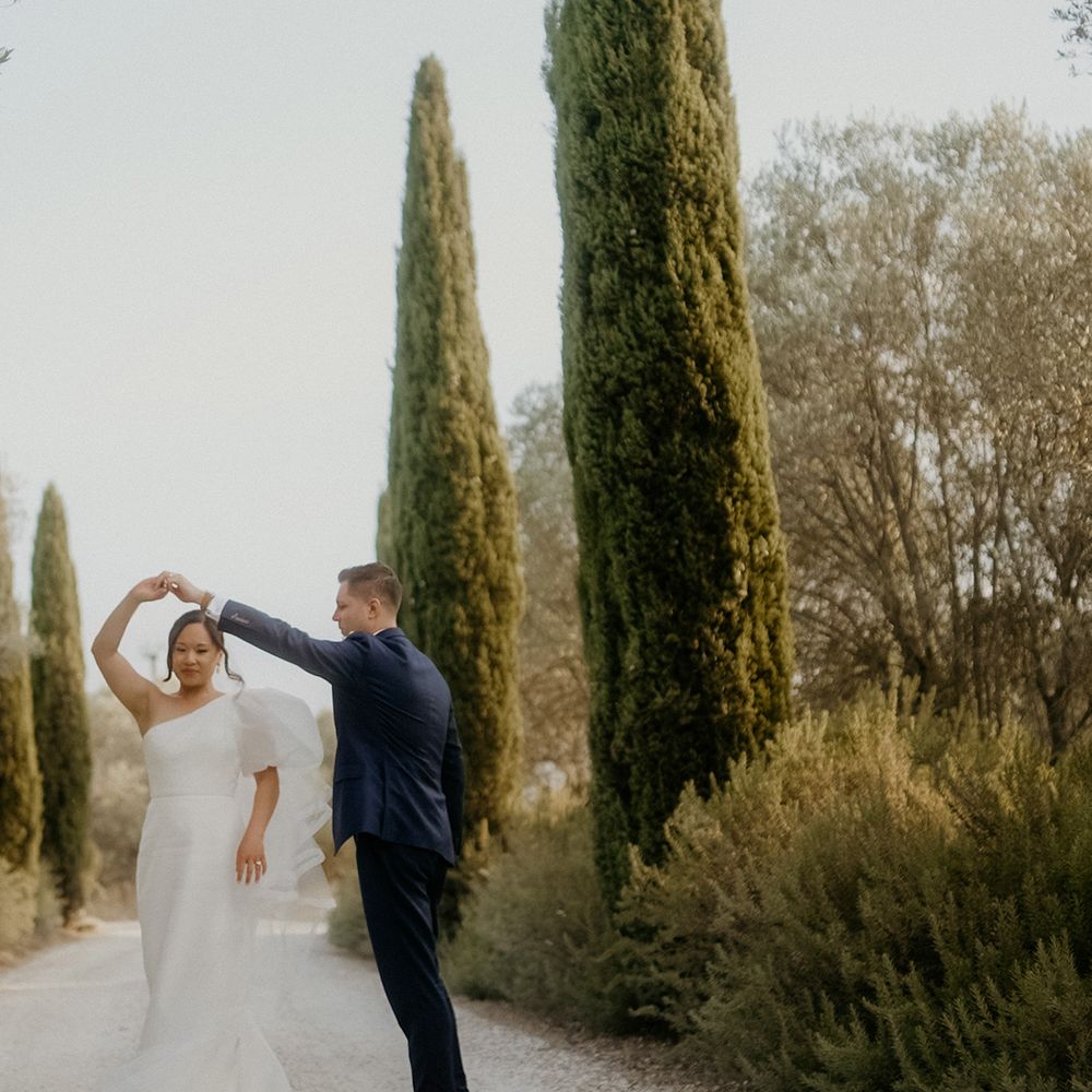 married couple dancing wedding video soma filmes