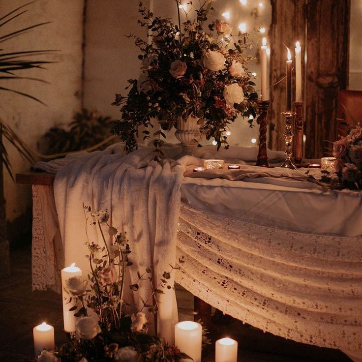 Winter Wedding Tablescape with Cosy Candle Wedding Lighting