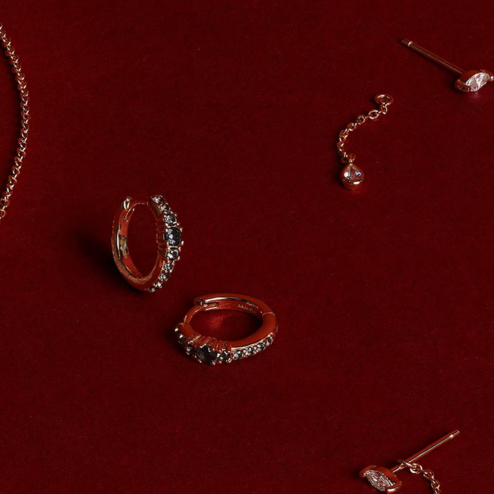 Astrid & Miyu 12 Day Advent Calendar in Gold jewellery items