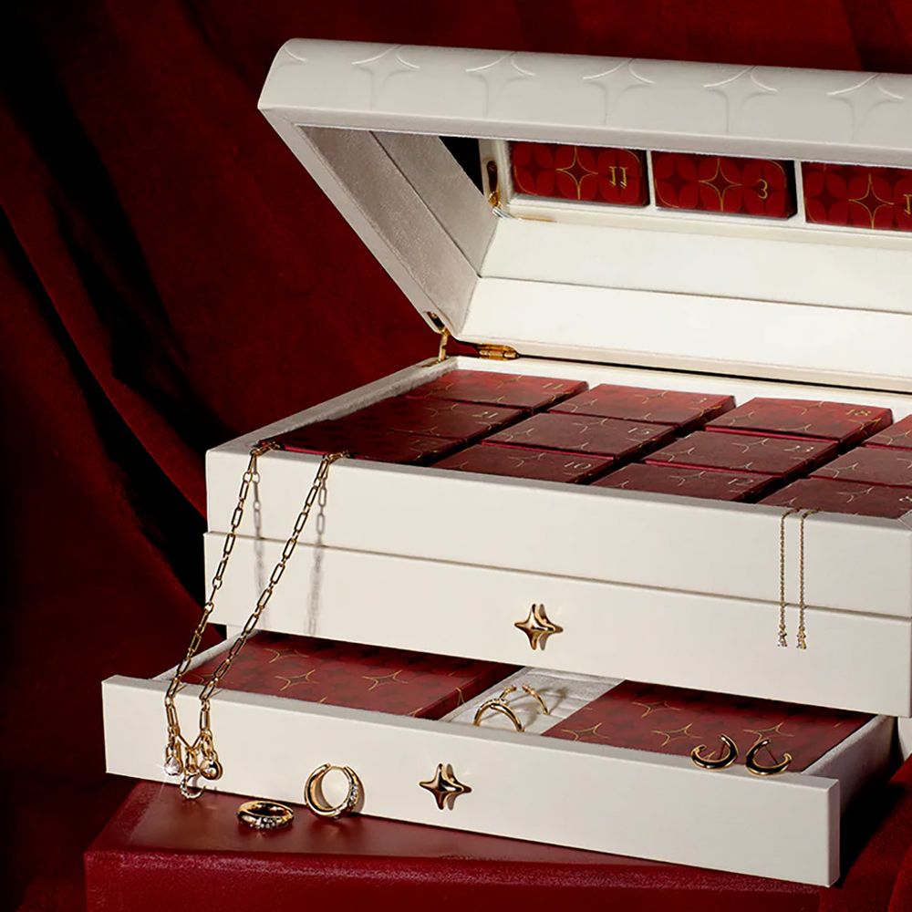 Astrid & Miyu 24 Day Advent Calendar in Gold