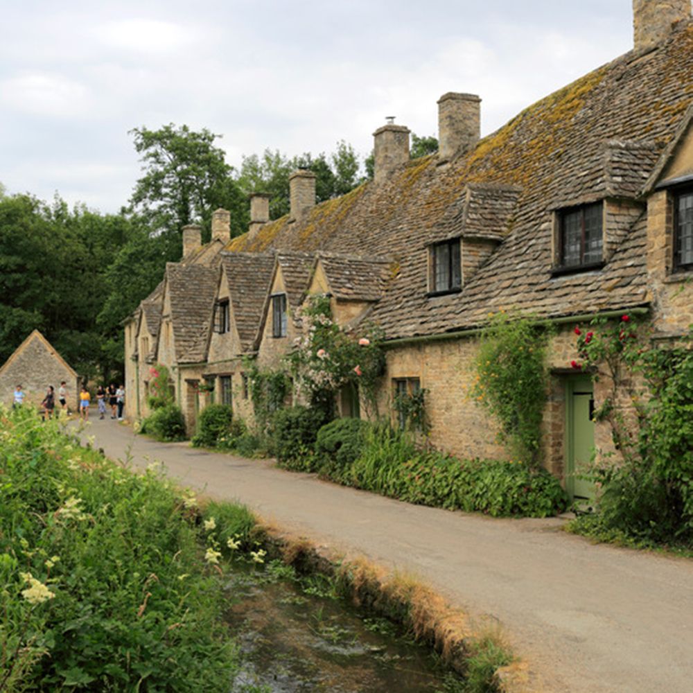 best-places-to-propose-arlington-row-cotswolds