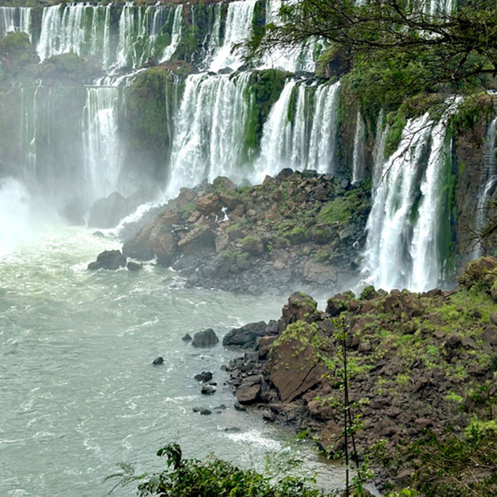 iguazu-falls-new-zealand