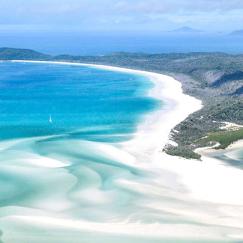 whitehaven-beach-whitsundays-elopement-destination