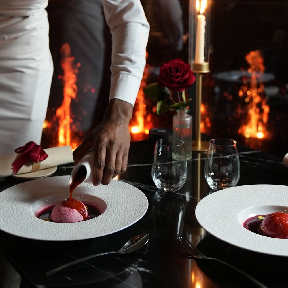 Luxury restaurant and fine dining 