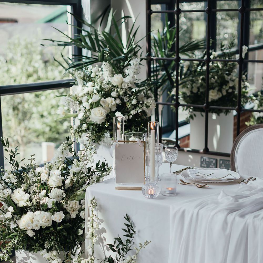 All white wedding colour theme 