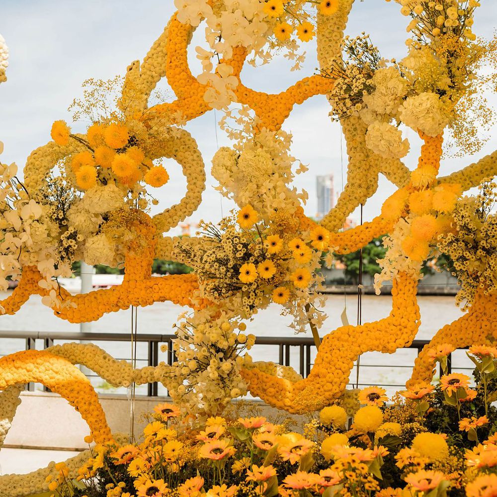 Colourful canary yellow structural wedding flowers