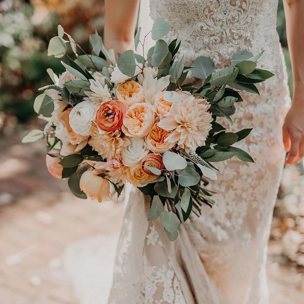 Peach and green bridal bouquet