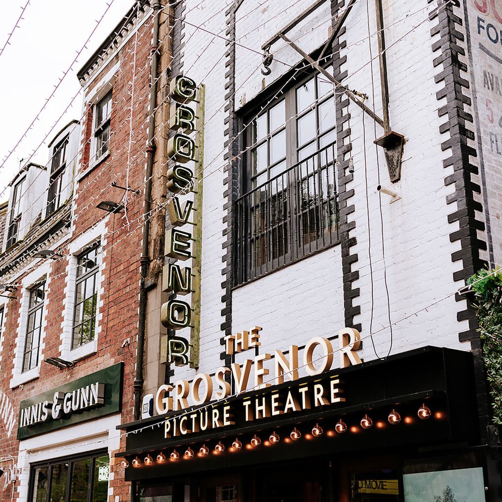 grosevnor-picture-theatre-wedding-venue