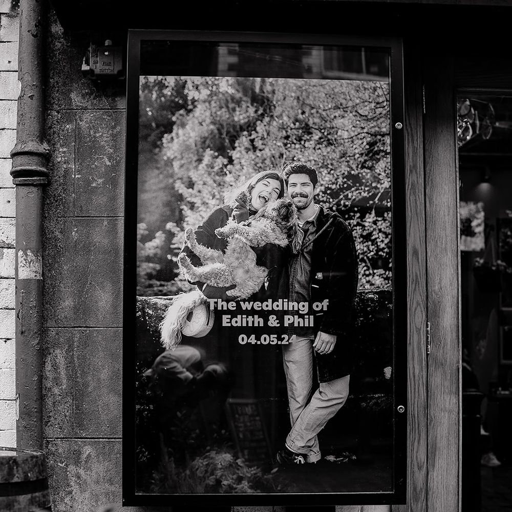 wedding-welcome-sign-with-photo