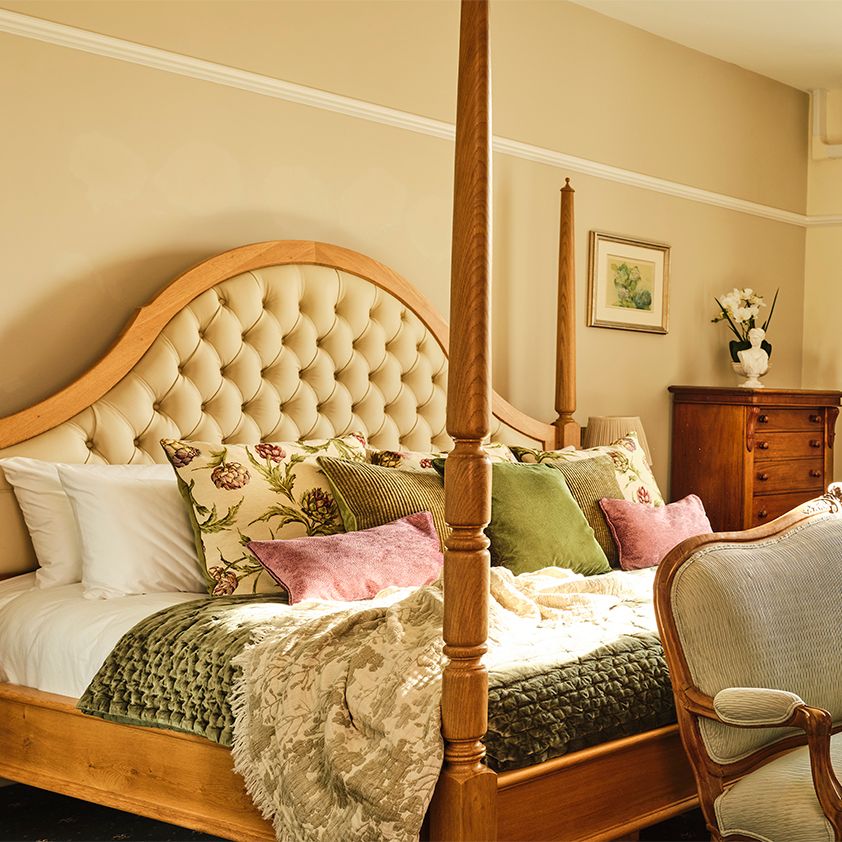 Westcourt Retreat Redman Room