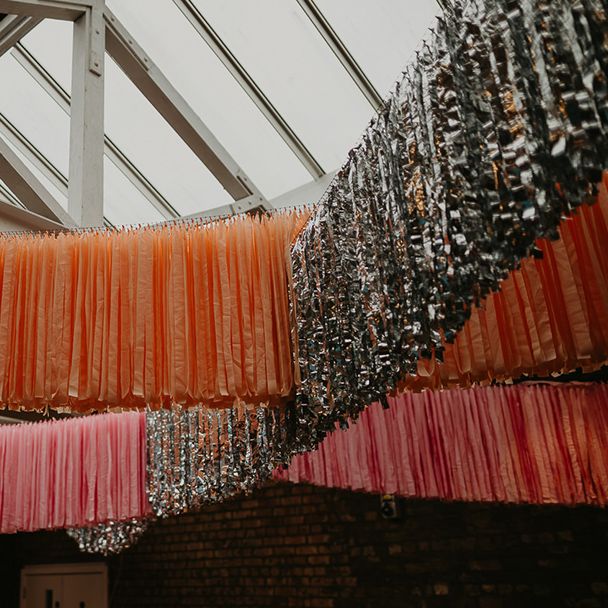 pastel-and-metallic-streamer-decor