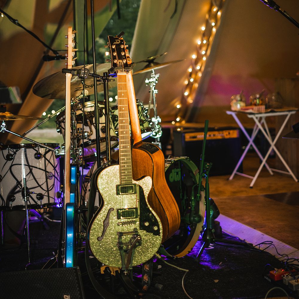 Guitar for wedding band 