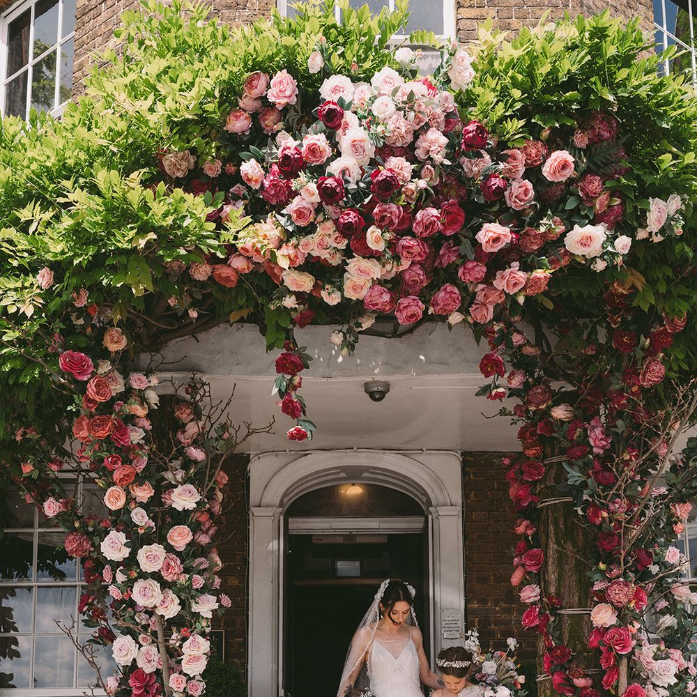 bride-with-flower-girls