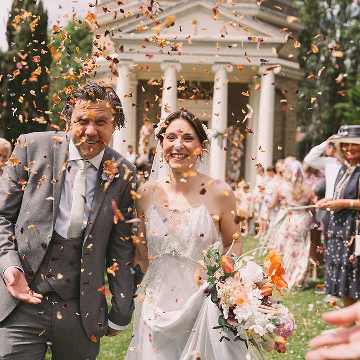 dried-petal-confetti-exit