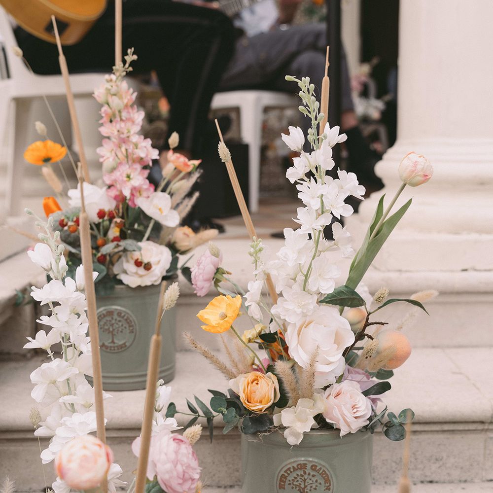 pastel-wedding-flower-decor.
