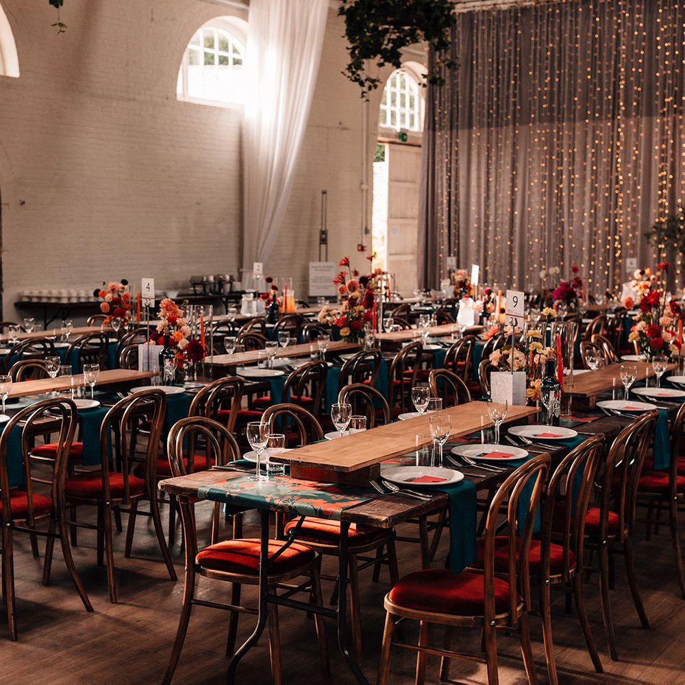 wedding-tablescape-at-firle-place