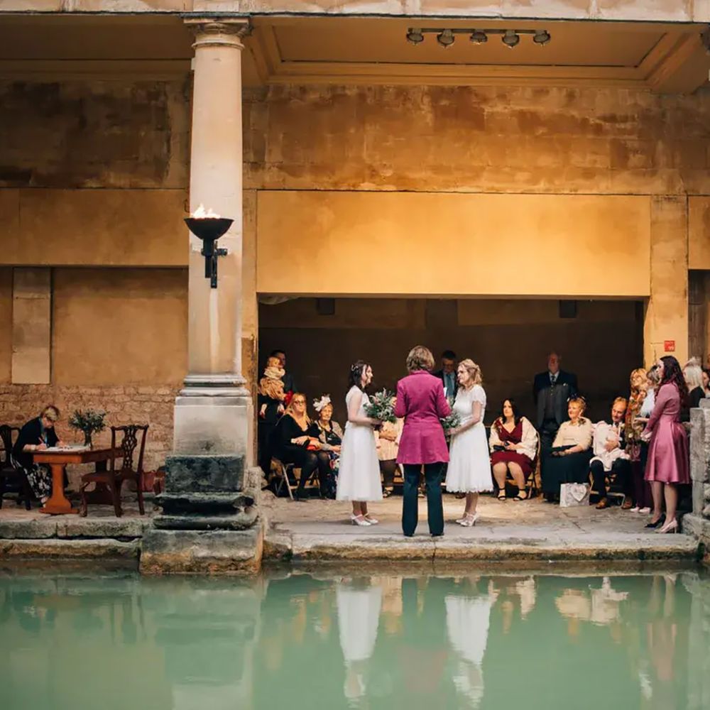 Wedding celebrations at the Roman Baths and Pump Room Bath wedding venue 