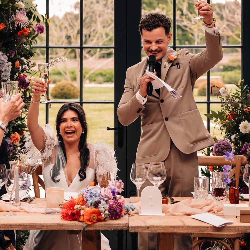 groom-makes-a-toast-during-wedding-speeches
