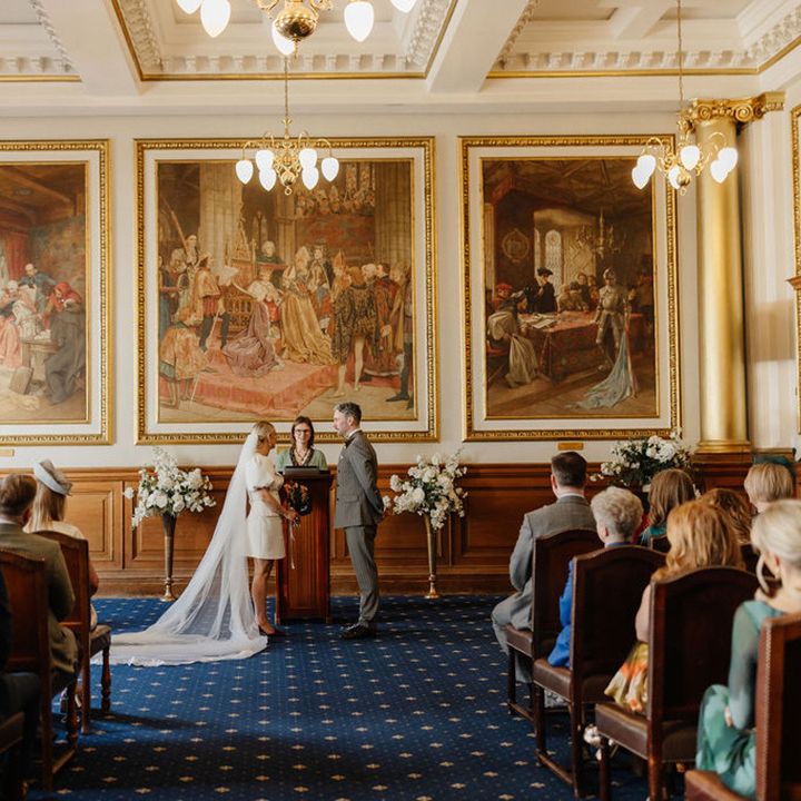paintings-decorate-the-walls-at-registry-city-chambers-wedding