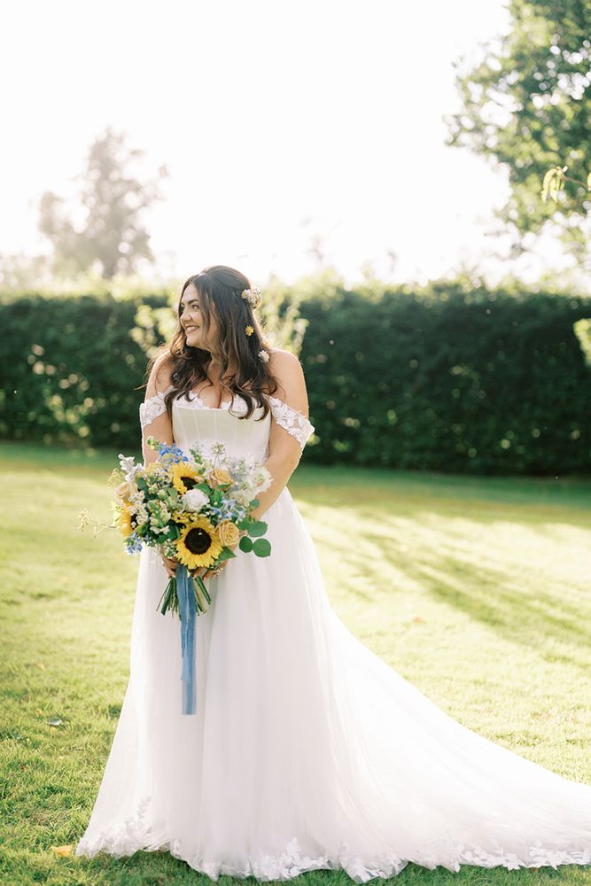 how to get stains out of satin wedding dress How To Get Out Last Minute Wedding Dress Stains