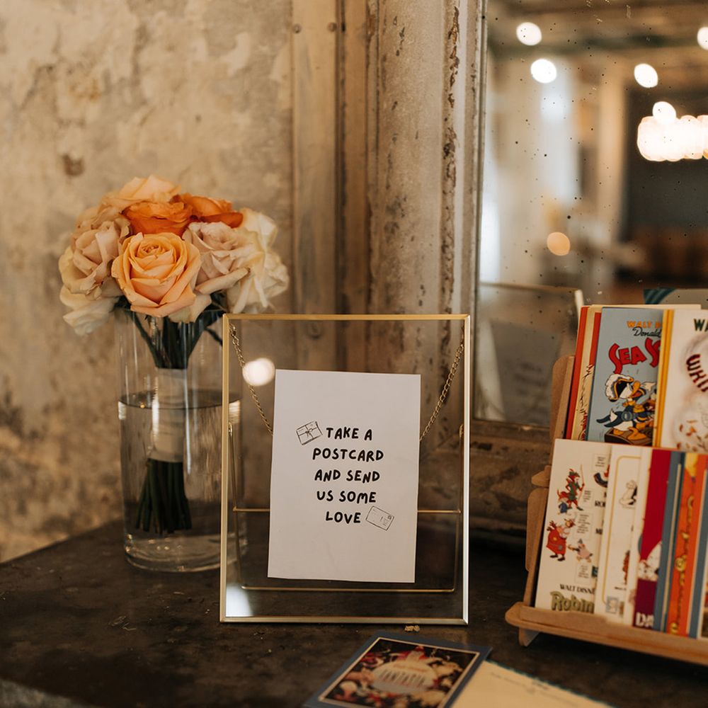 postcard-wedding-guest-book