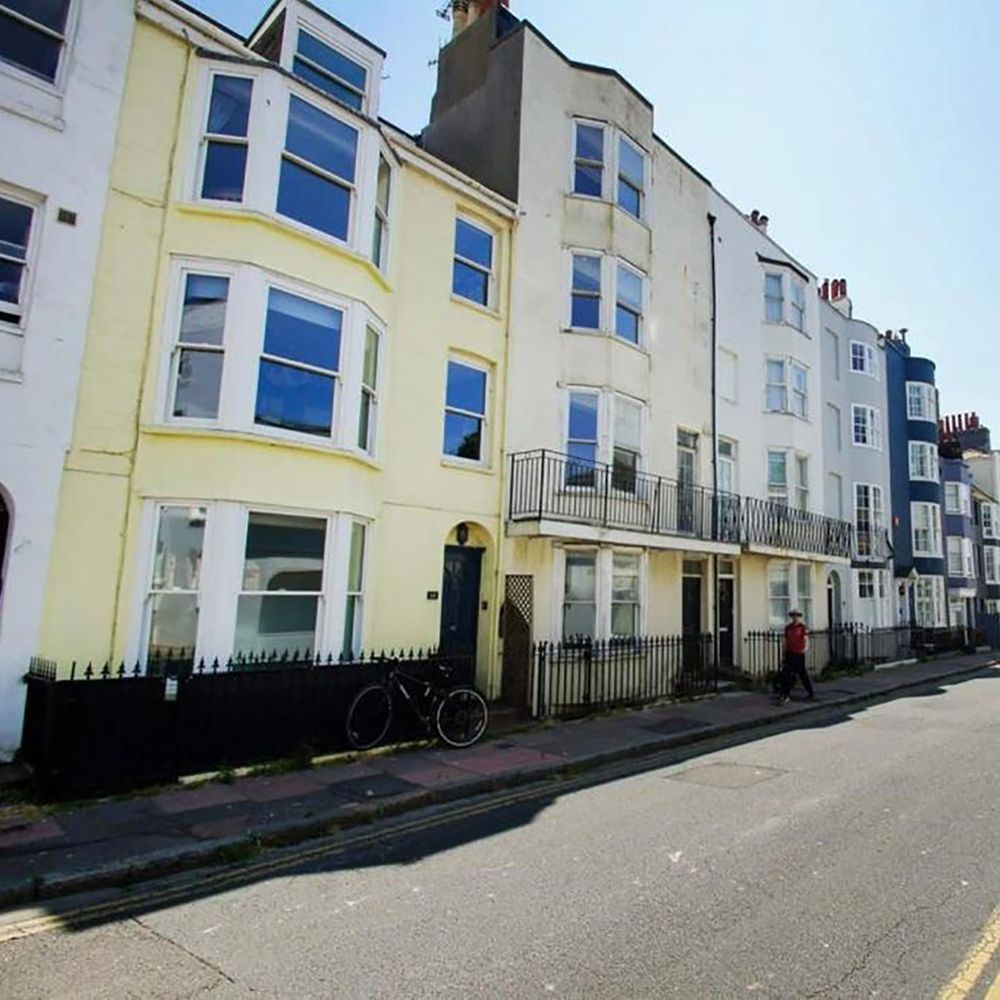 Mermaid themed townhouse for hen parties in Brighton by the sea