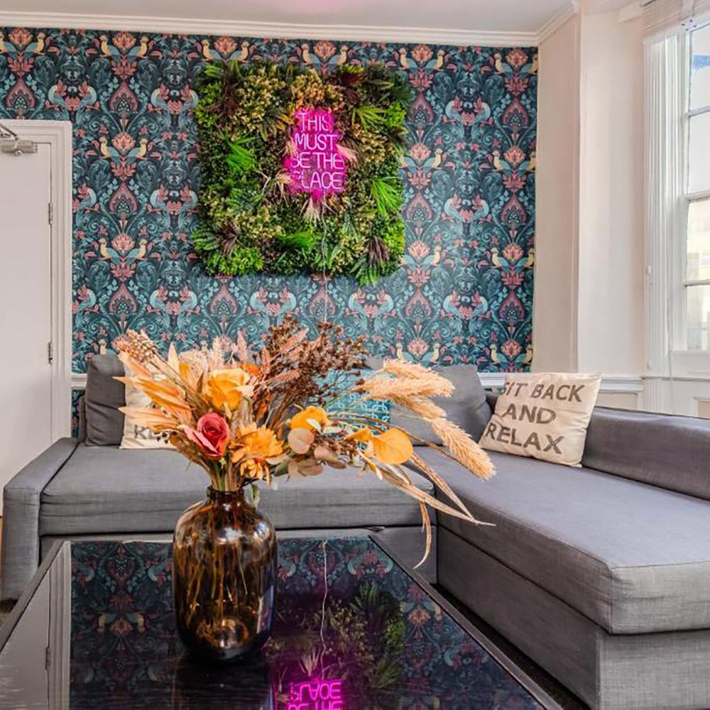 Brighton beach hen party town house living space 