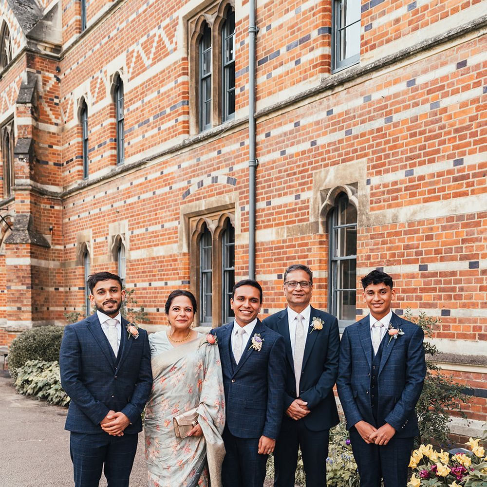 groomsmen-in-navy-suits