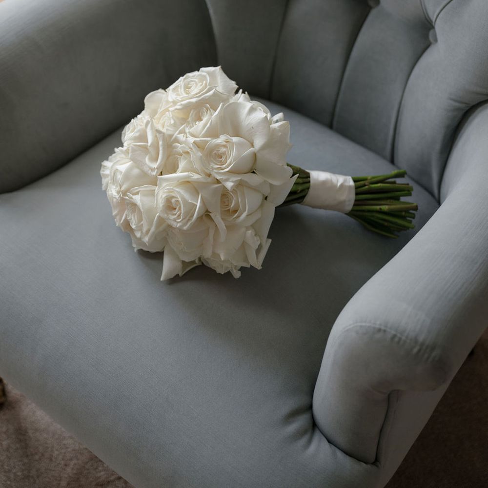 white-rose-wedding-bouquet