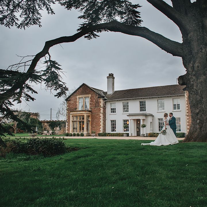 glewstone-court-country-house-wedding-venue