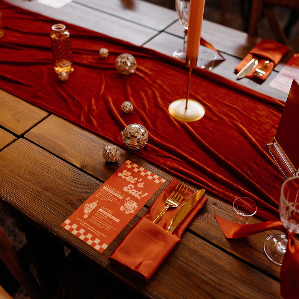 orange-wedding-tablescape