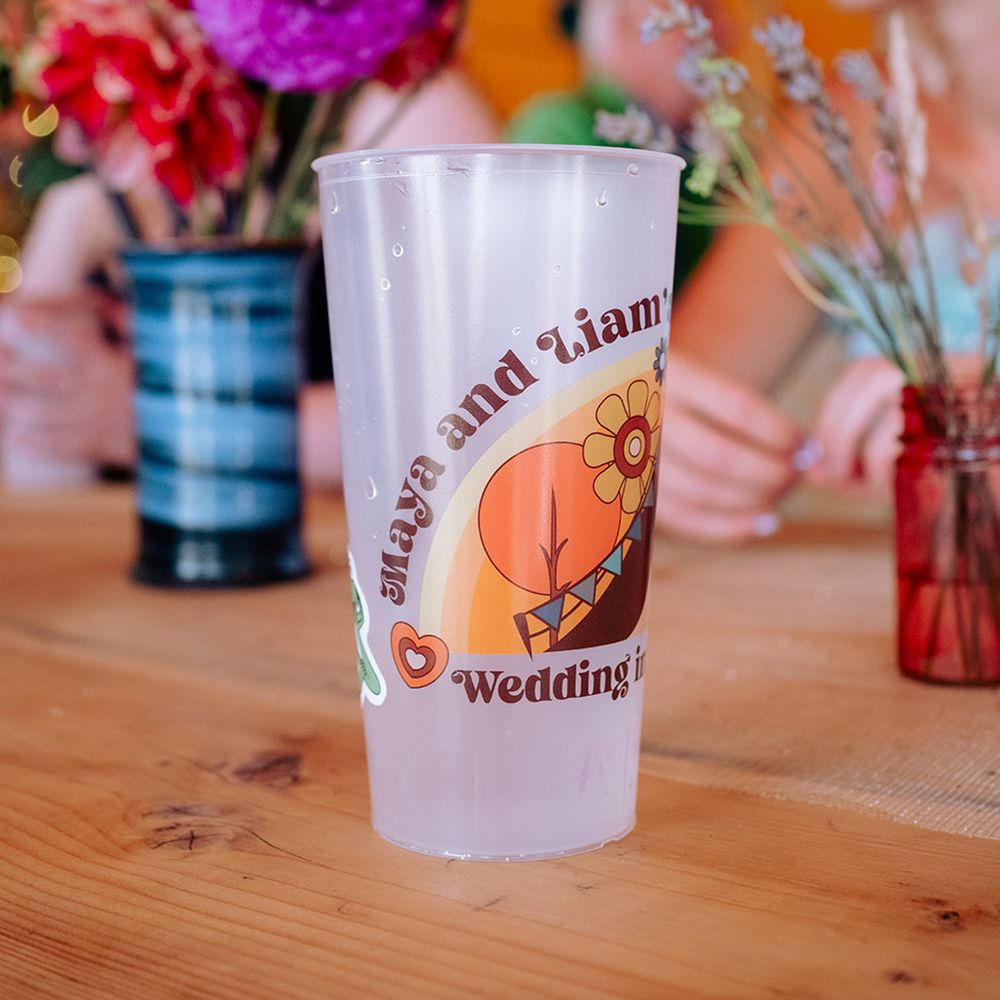 personalised-pint-glasses-wedding-favour