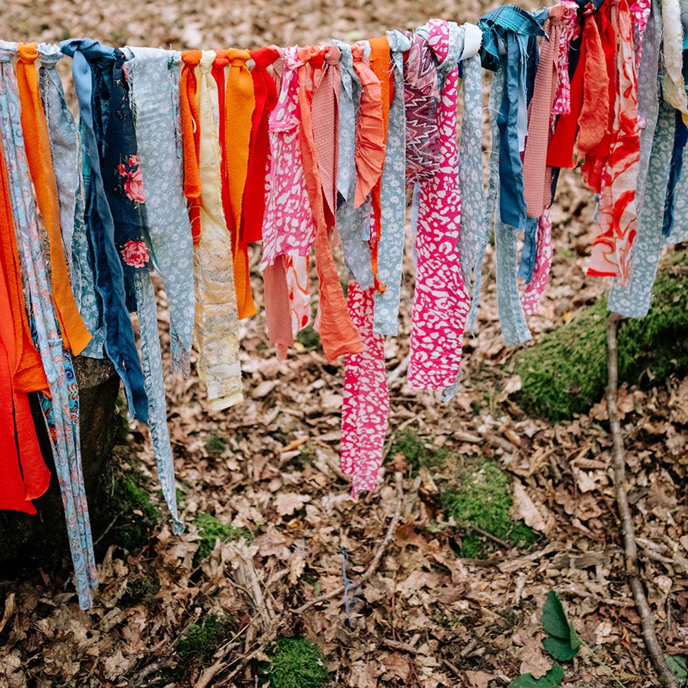 pink-blue-yellow-diy-bunting