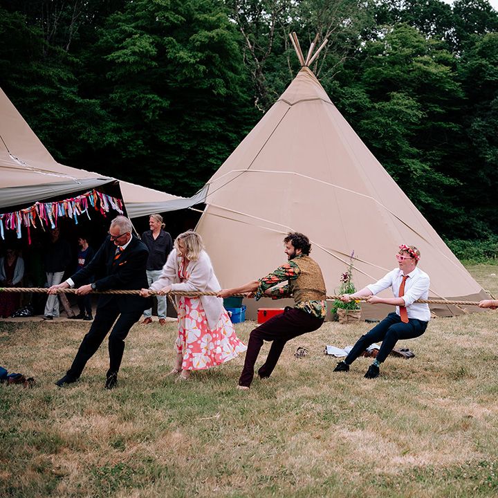 tug-of-war-wedding-game